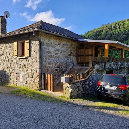 La Maison Des Lucioles Saint-Julien-Boutieres 外观 照片