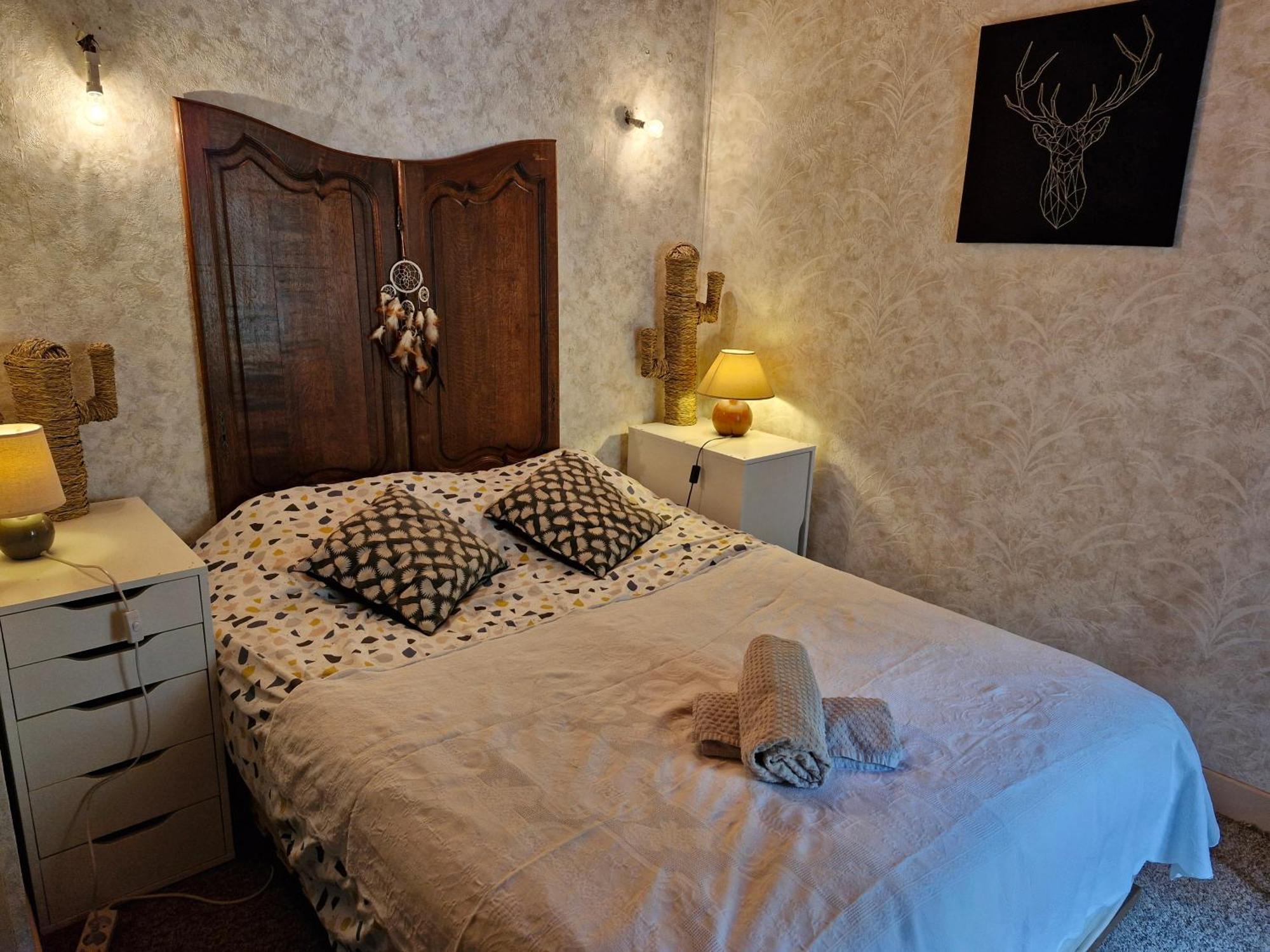 La Maison Des Lucioles Saint-Julien-Boutieres 外观 照片